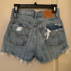 Levi’s Wedgie Short in Snooze You Lose